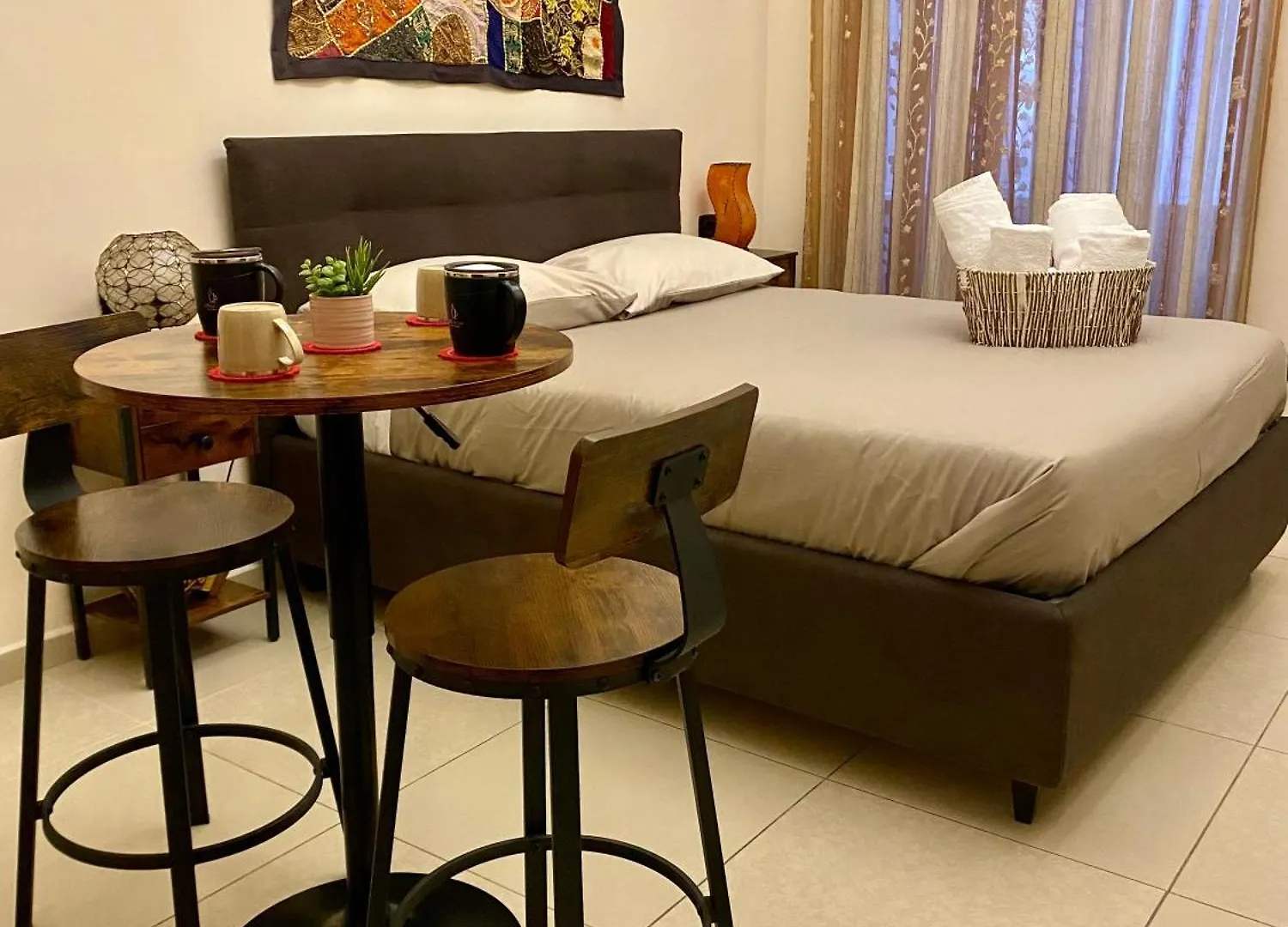Anemori Napoli Centro Hotel